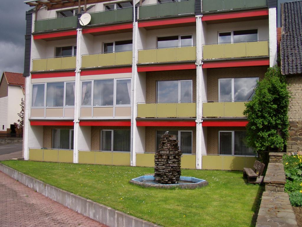 Landgasthaus Pfahl Wershofen Exterior foto