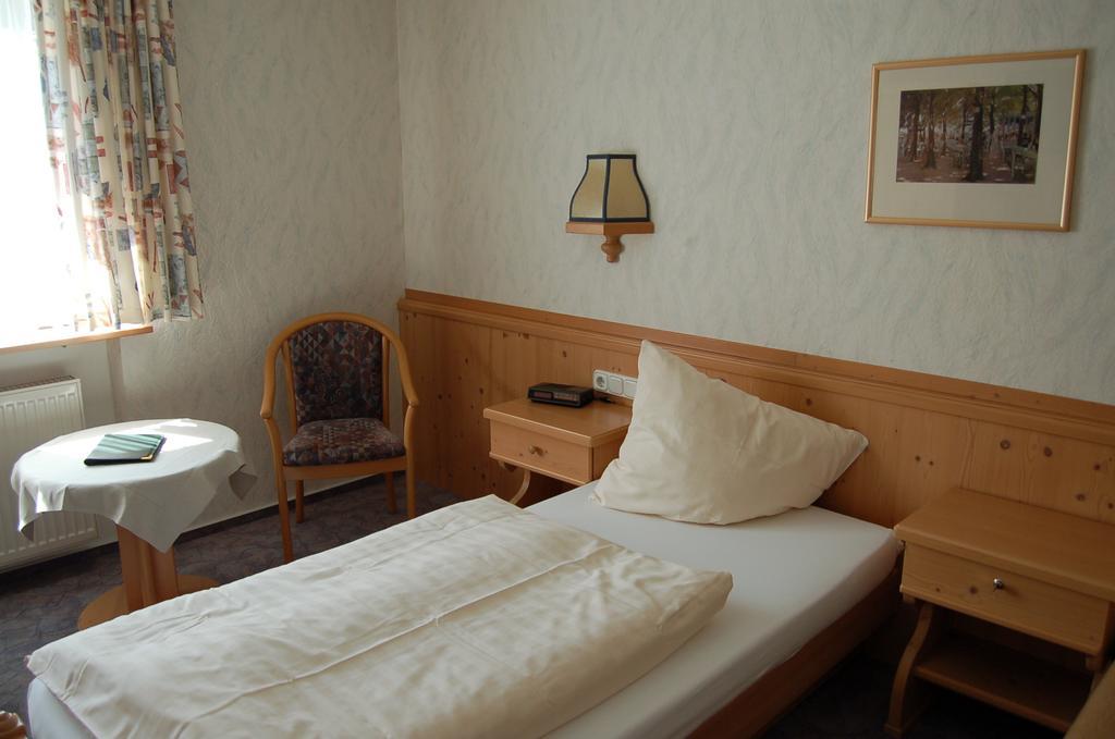 Landgasthaus Pfahl Wershofen Zimmer foto