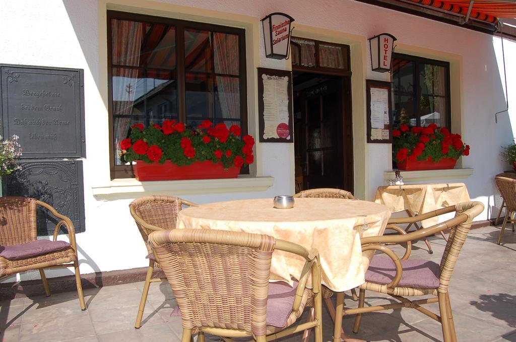 Landgasthaus Pfahl Wershofen Exterior foto