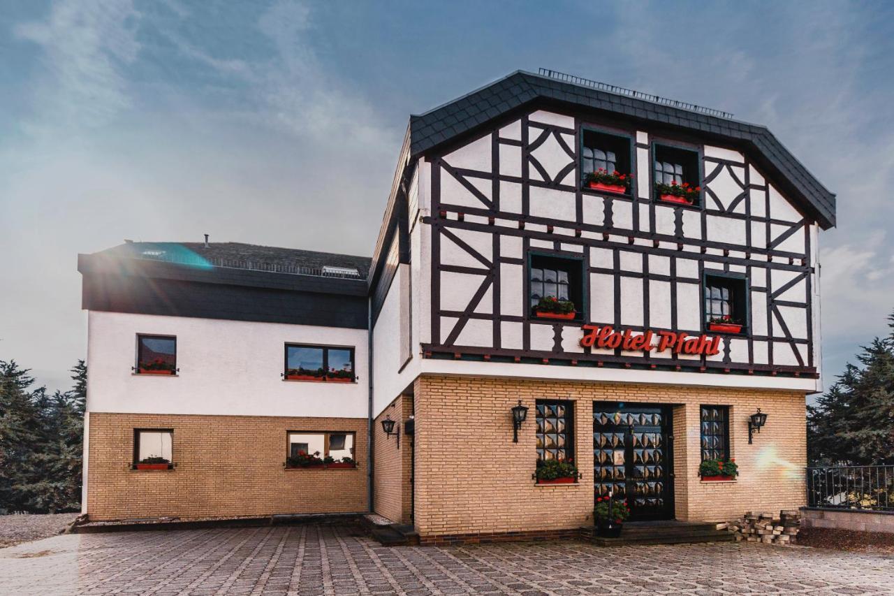 Landgasthaus Pfahl Wershofen Exterior foto